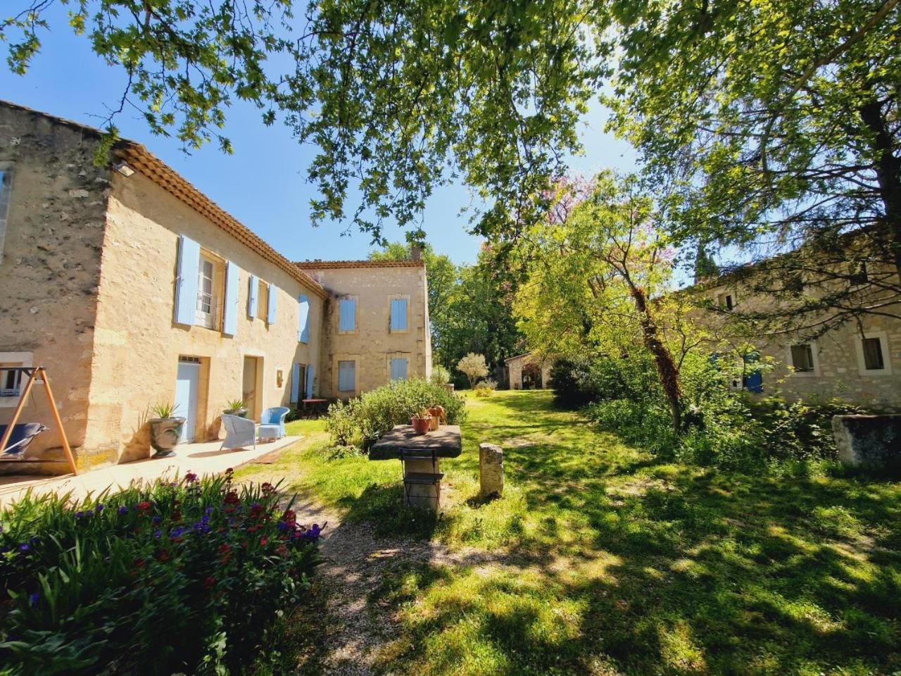 Ancien Mas Du Moulin Bed & Breakfast Eygalieres  Exterior photo